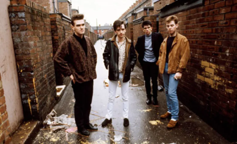 Shoplifters Of The World Unite-The Smiths
