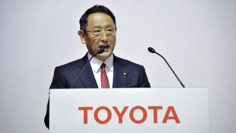  Akio Toyoda: "Όσο περισσότερα ηλεκτρικά φτιάχνουμε, χειροτερεύουν τα επίπεδα διοξειδίου του άνθρακα"