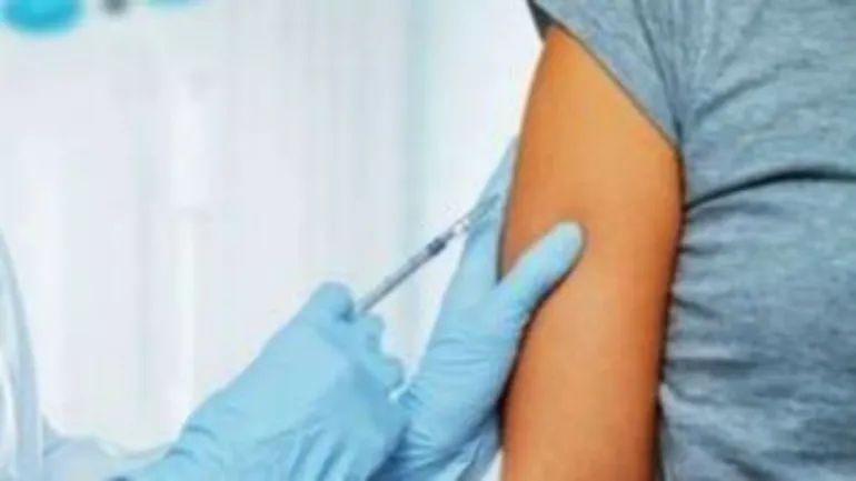 Ο πλήρης εμβολιασμός αποτρέπει κατά 50% τη μετάδοση της παραλλαγής Δέλτα και κατά 60% την Covid-19
