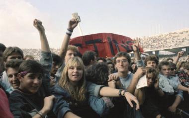 Εκπληκτικό! 3 Οκτωβρίου 1988, από τη συναυλία της διεθνούς αμνηστίας στην Αθήνα 