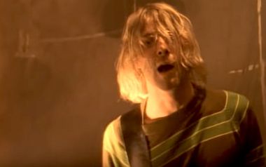 “Smells Like Teen Spirit” 1 δις εμφανίσεις στο Youtube